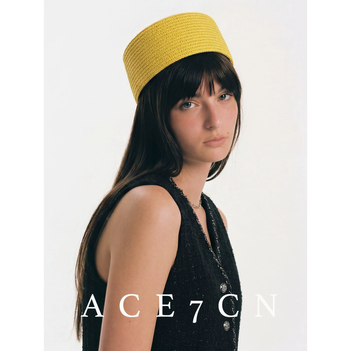 Round Straw Pillbox Hat — ACE7CN